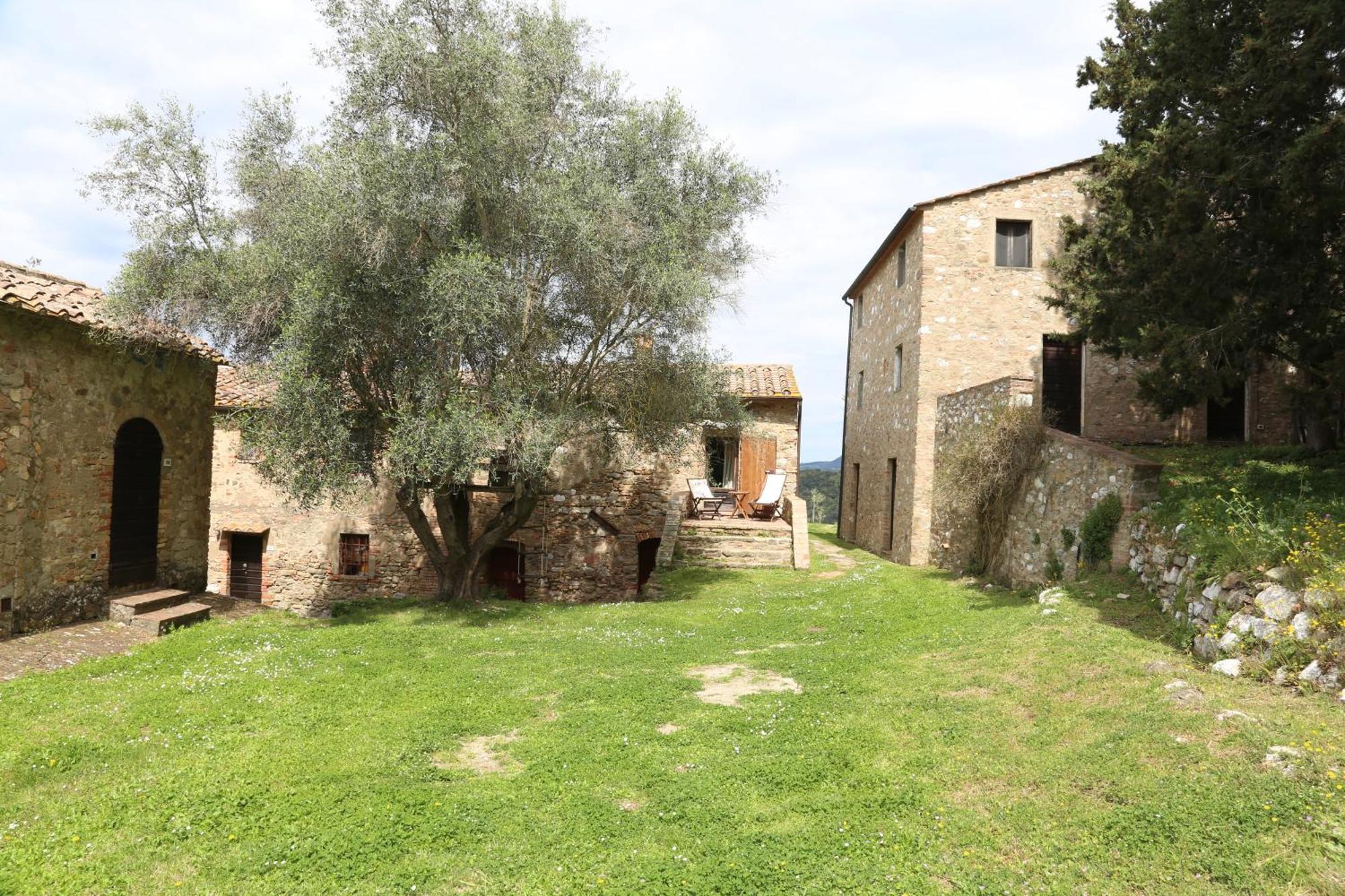 Case Di Gello Montecatini Val di Cecina Bilik gambar